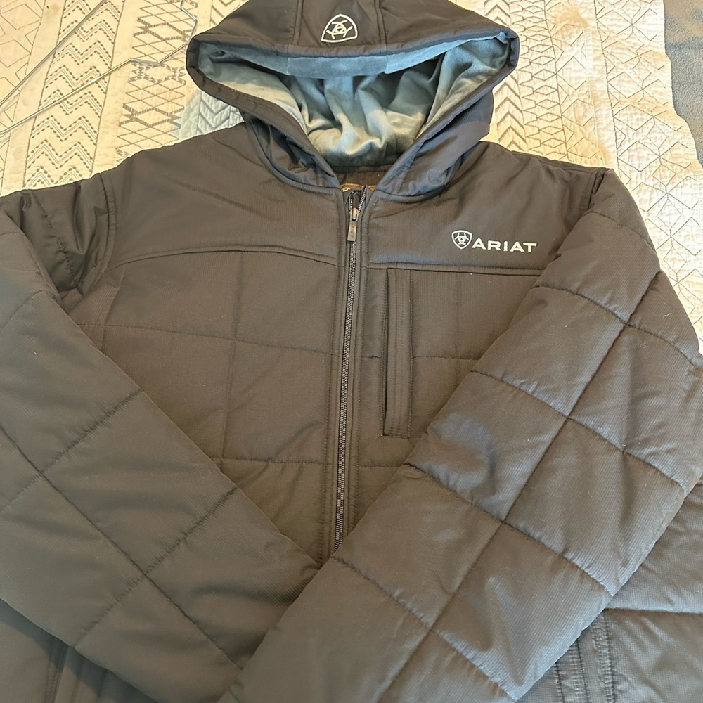Like new perfect condition Ariat winter coat